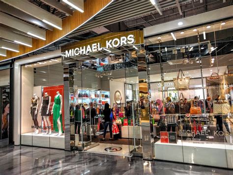 michael kors bundle factory outlet usa|Michael Kors in outlet mall.